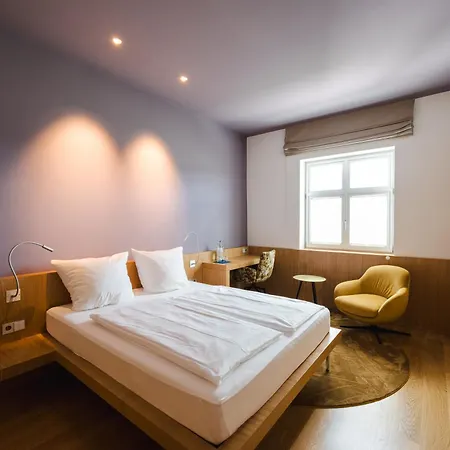 Ox Hotel